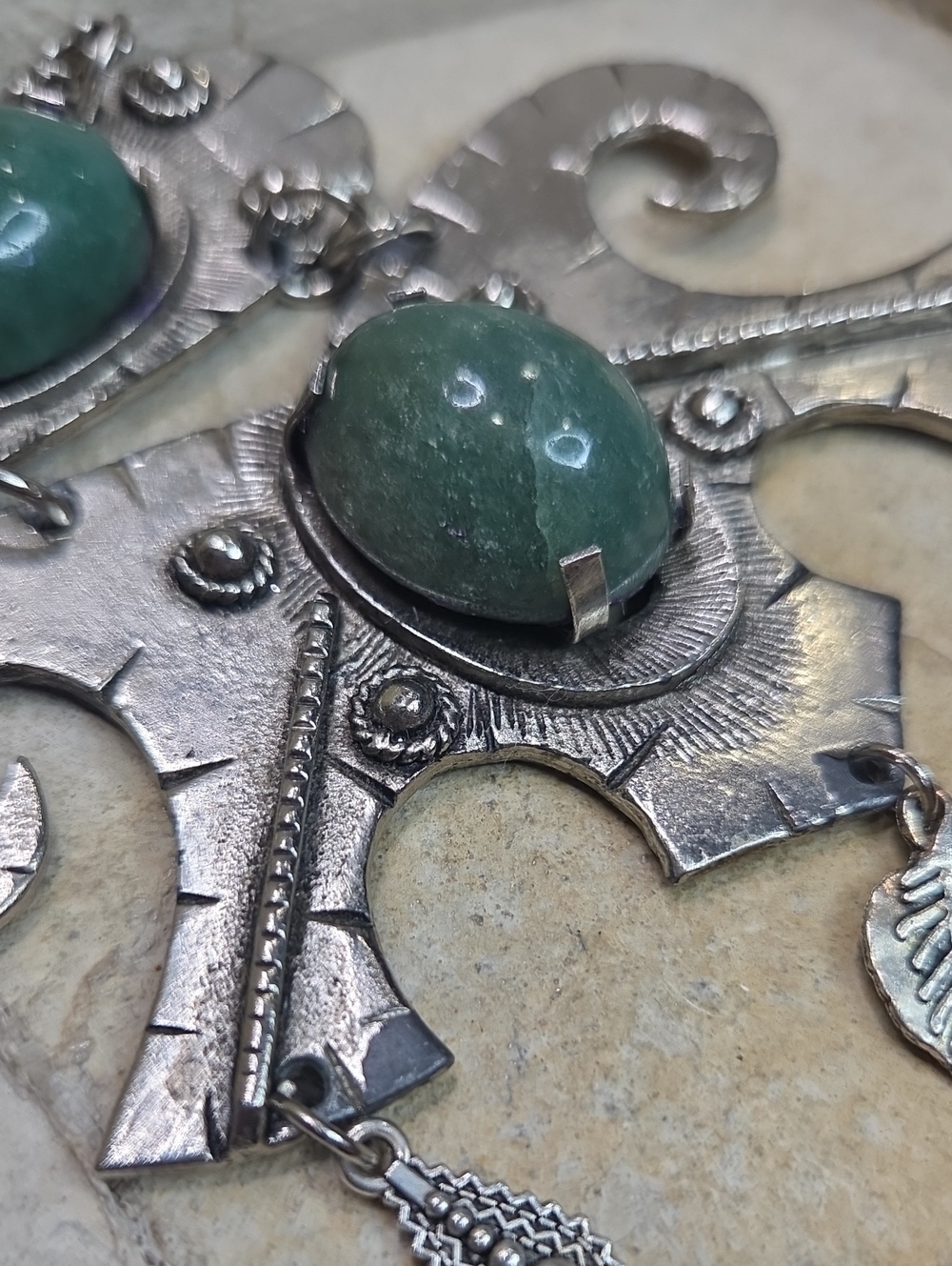 Silver-Tone Genuine Green Jade Stone Statement Necklace - Picture 10 of 10